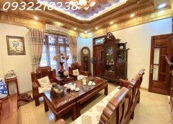 Nhà 5 tầng, gara ô tô, kinh doanh, lô góc