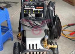 Máy rửa xe cao áp 3.7kw 18M26-3.7T4 giá rẻ