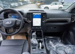 Mua xe Ford Everest giá siêu rẻ cho quý khách hàng tại Ford Cần Thơ Chi Nhánh Kiên Giang