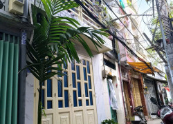 Nhà Gần Chợ Bình Tiên (Q6) - Hướng tây nam - SHR - Hoàn công đủ