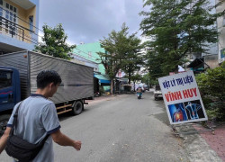 BÁN GẤP CĂN HỘ DỊCH VỤ – MẶT TIỀN VÕ THỊ NHỜ, Q7 -  146M2 - 4 TẦNG - 8 PN - GIÁ 19 TỶ