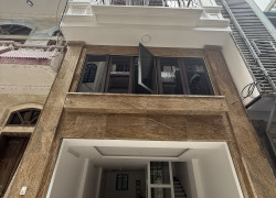 Bán nhà 5 tầng số 18 ngõ 107 đường An Dương Vương