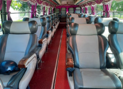 DỊCH VỤ CHO THUÊ XE LIMOUSINE 28 CHỖ GIÁ TỐT