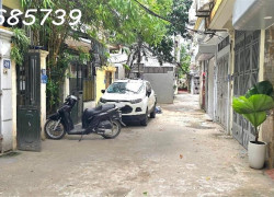 Chính chủ bán nhà lô góc 42m 5 tầng 8.x tỷ ngõ 595 Nguyễn Trãi Thanh Xuân