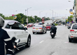 bán nhà Cổ Linh, lô góc, vỉa hè, xe container quay đầu