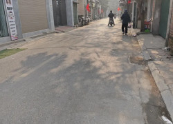 133TR/M2 ĐẤT-MẶT NGÕ THÔNG Ô TÔ TRÁNH-VỈA HÈ RỘNG-SỔ ĐỎ ĐẸP-THÚY LĨNH HOÀNG MAI