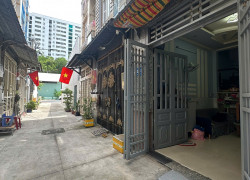 Cần bán nhà 1 trệt 2 lầu đường số 44 Trương Đình Hội P16 Q8