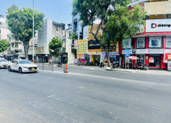 Bán nhà mặt tiền 3/2-ngang 5.5m-cạnh Vạn Hạnh Mall-nhà mới-kinh doanh tấp nập