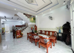 Bán nhà 1/ Tô Ký Tân Xuân , Hóc Môn   2Tx 83 m2 . Giá chỉ  5.8 tỷ (TL)