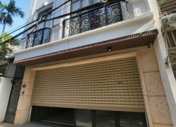 nhà đẹp Hồng Tiến, 65m x 5 tầng, mặt tiền 7.4m, gara ôtô, phong cách indochina