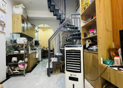 HẺM XE HƠI ĐẬU SÁT CỬA NHÀ - NHÀ MỚI 3 TẦNG 4 PHÒNG NGỦ - VỊ TRÍ ĐẸP  - GẦN TRUNG TÂM