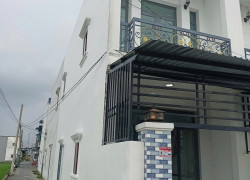 Bán Nhà Kiên Cố 2 Tầng, 4X16, SHR,Đường Oto, Ngay TT Chợ Rạch Kiến, Chỉ 1.68 Tỷ