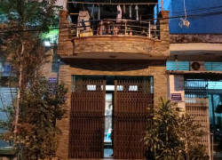 Bán nhà khu VIP đường D16 Tây Thạnh 1 trệt 1 lầu giá chỉ 9.5 tỷ