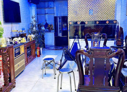 9T - Nhà ngay khu ẩm thực Hậu Giang Q6 - Gần Chợ Lớn  - 5 tầng có thang máy - Hướng Đông Bắc - SHR