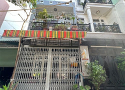 Bán nhà mặt phố Lê Văn Quới, Bình Tân. DT 4x12m, 2 tầng, 2PN. Sổ hồng, giá 4.6 tỷ. LH: 0909898125