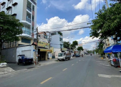 Bán nhà nặt tiền Lý Thánh Tông-ngang 4m-sổ vuông-gần trường-kinh doanh tốt 11 tỷ hơn