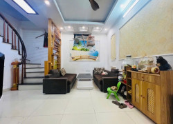 Bán nhà Vũ Tông Phan – 33m x 5 tầng mới – Ô tô đỗ cách 15m – 2 mặt thoáng, phù hợp ở kết hợp kinh doanh