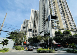 Bán nhà hẻm 8m CMT8-cạnh Hà Đô-ngang 4.5m-4PN-nhà mới+thang máy-giá tốt