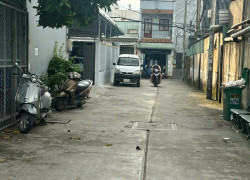 GIÁ RẺ GẦN AEON TÂN PHÚ HẺM 5M XE HƠI ĐỖ CỬA 32M2 (4X8), NHÀ C4 TIỆN SỬA, XÂY MỚI.