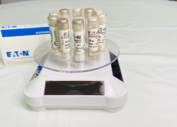 Cầu chì bussmann C10G20