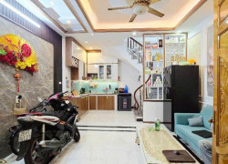 Bán nhà ngõ 420 Khương Đình - 34m 5 tầng gần ô tô - Sổ đỏ nở hậu giá 7,6 tỷ