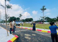 SỐC ĐẤT HÀ NỘI - GIÁ 2,3 TỶ GẦN ĐẠI HỌC QUỐC GIA - TRƯỜNG FPT