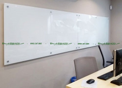 BẢNG KÍNH VIẾT BÚT LÔNG TREO TƯỜNG – 5LY ÉP PP TRẮNG SỮA