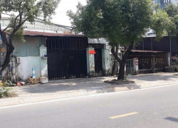 Bán gấp nhà xưởng mặt tiền  Song Hành ,Hóc Môn , DT 212m2 .Giá rẻ 11.8 tỷ (TL)