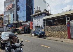 Chính chủ bán nhà mặt tiền Nguyễn Văn Đậu 1 trệt 1 lầu vị trí vàng