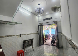 Bán nhà mới đẹp 36m2 2 lầu ngay chợ Phạm Thế Hiển 2pn chỉ nhỉnh 2,1 tỷ ctl