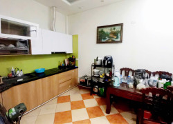 Bán nhà Hoàng Hoa Thám 54m² ngõ thoáng gần phố giá đầu tư 9 tỷ