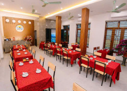 Bán khách sạn 3 tầng mới xây, vị trí đẹp, trung tâm Sầm Sơn – 150m² – chỉ 15 tỷ