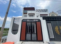 Nhà 1 Trệt 1 Lầu 3PN, Sổ Hồng Riêng Ô Tô Vào Tận Nơi Đường Hồ Văn Cống, Thủ Dầu Một