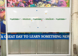 Bảng trượt đứng viết bút lông từ Hàn Quốc