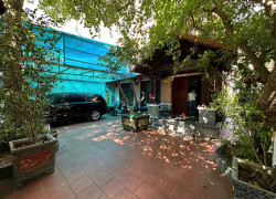 biệt thự sân vườn Ngọc Lâm, vỉa hè, ôtô tránh, cách cầu Chương Dương 100m