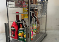 Kệ Gia Vị SUS 304 Cao Cấp, Chắc Chắn, An Toàn, Hiện Đại TaKing