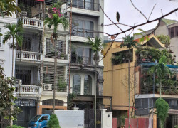 Bán nhà mặt hồ Bồ Đề,Long Biên 7 tầng,100m,mt5.8m oto vào nhà giá 3.x tỷ