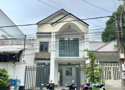 🌽🌽BÁN NHÀ 1 TRỆT 1 LẦU GẦN CHỢ VƯỢT LŨ PHƯỜNG 8 (P. TÂN HẠNH) VĨNH LONG  THUẬN TIÊN KINH DOANH