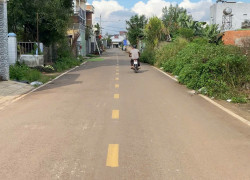 Mặt tiền tăng bạt hổ, trung tâm đức trọng, lâm đồng, khu sầm uất