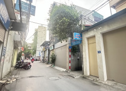 Bán đất Phố Trạm, Ngõ Thông oto, 50m ngay aeomall. LH 0936123469