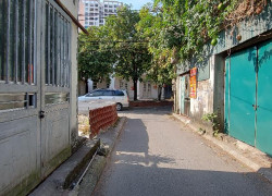 Bán đất Đàm Quang Trung, Ngõ Thông oto, 42m ngay aeomall. LH 0936123469