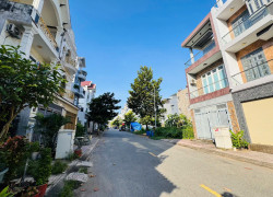 PHÚ HỒNG THỊNH 9 – NHÀ 4 TẦNG FULL NT – NGANG 4.5M – GIÁ CHỈ 6.8 TỶ