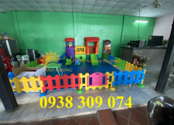 Hàng rào nhựa cho bé, hàng rào chắn cho bé bằng nhựa