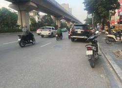 Nhà Siê Rẻ - Khúc Thừa Dụ - 7 Tầng Thang Máy. Cầu Giấy