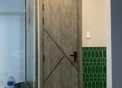 Giá cửa nhựa composite tại Phan Rang 3