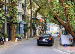 nổi bật một căn ! Phân lô mặt ngõ Nguyễn Khánh Toàn, xe con tránh hoạt động, 80m, trước mặt 9m