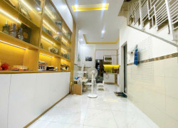 Nhà 4 tầng vừa xây xong
 Độc Lập - Khu vực Tân Sơn Nhì - Quận Tân Phú