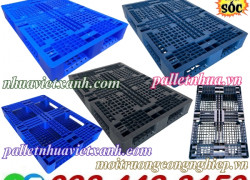 Pallet nhựa 1200x800x150mm đan thanh màu xanh dương và đen