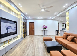 20.11.25.1 Bán 3 ngủ Trung Hòa - Hoàng Đạo Thúy, dt120m2, nội thất mới tinh nhập khẩu 100% đẹp như cung điện