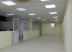 VP Mới + Đẹp 45M2 Free Dịch Vụ Tại 62 Yên Phụ. LH Ngay 0929236669 Giá Thuê Rẻ